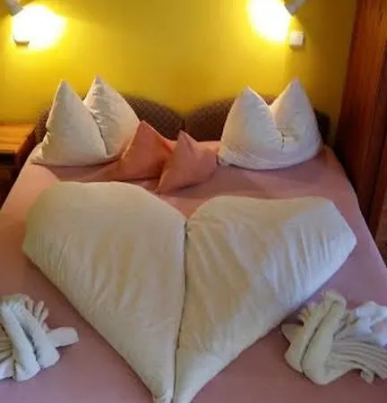 Adler Apartman *