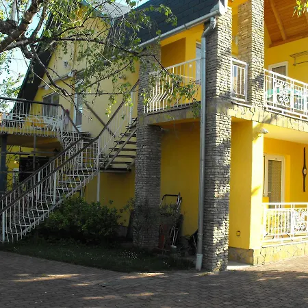 Adler Apartman